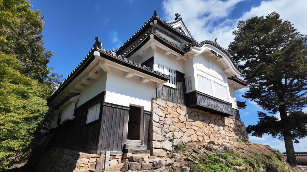 備中松山城天守外觀